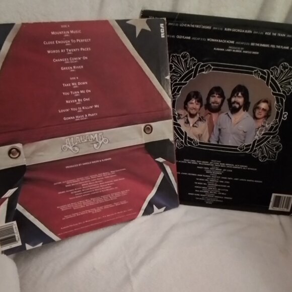 2 Alabama vinyl Records -- Mountain Music and Alabama Lp - Picture 2 of 4